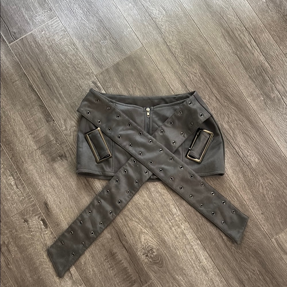 Gray mini skirt